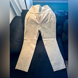 Brunello Cucinelli Tan pants with pockets